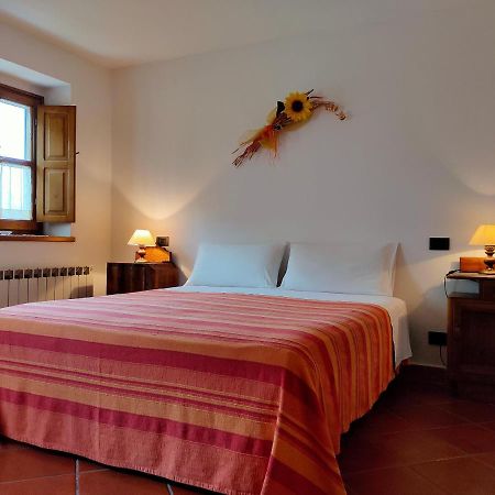 Bed and Breakfast Il Girasole Fosdinovo Exteriér fotografie