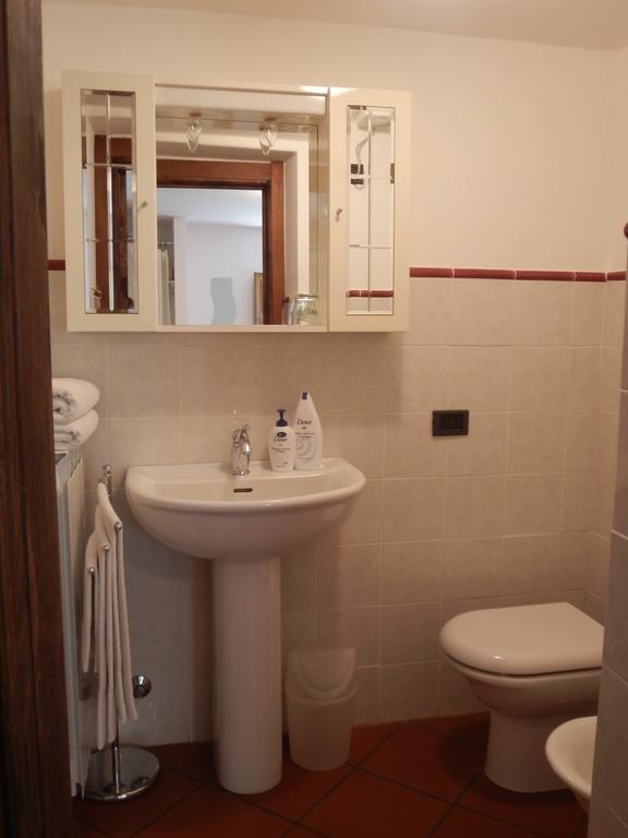 Bed and Breakfast Il Girasole Fosdinovo Pokoj fotografie