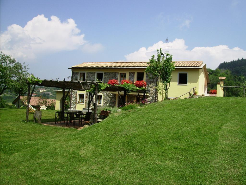 Bed and Breakfast Il Girasole Fosdinovo Exteriér fotografie